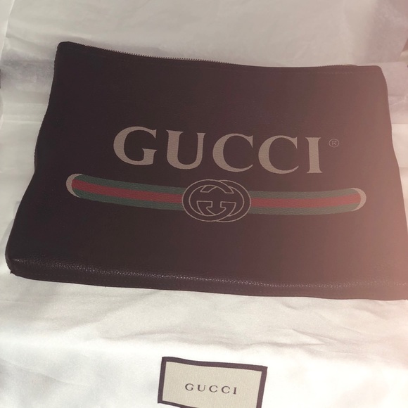 Authentic Gucci Portfolio - Picture 1 of 1